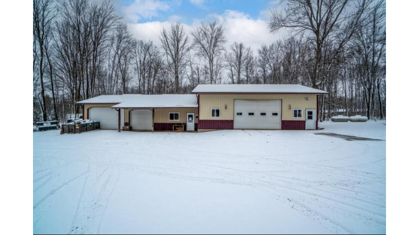 14789 Evergreen Avenue Thorp, WI 54771 by Woods & Water Realty Inc/Regional Office $364,900