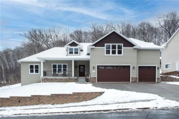 4715 Oakwood Hills Parkway, Eau Claire, WI 54701