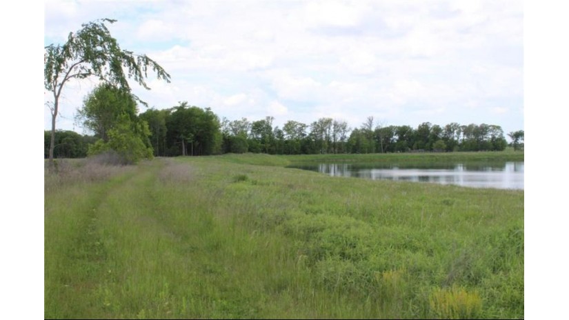 10345 County Road A Marshfield, WI 54449 by Base Camp Country Real Estate $1,300,000