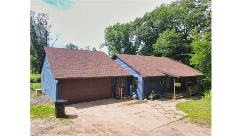 1058 236th Avenue Luck, WI 54853 by Re/Max Cornerstone $455,000