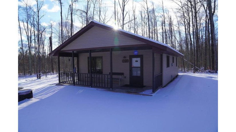 9527 West Mile Road Ladysmith, WI 54848 by Whitetail Properties Real Estate $188,500