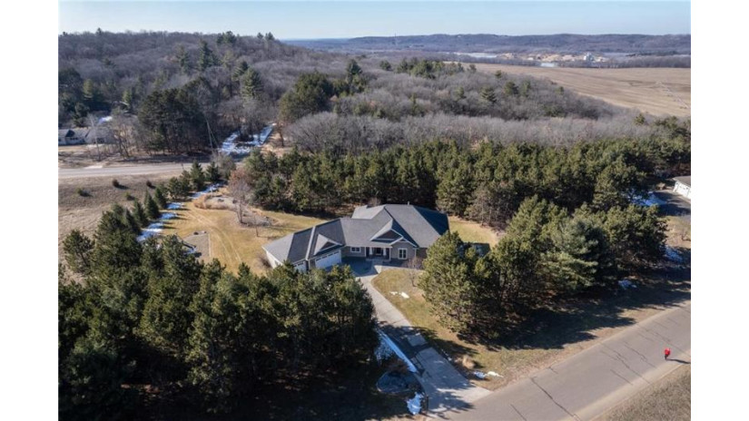 S4460 Rygg Road Eau Claire, WI 54701 by Hometown Realty Group $759,000