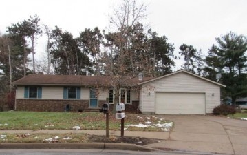 2133 Sunray Circle, Eau Claire, WI 54703