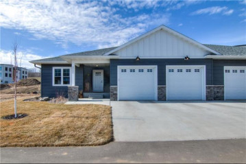 2985 Patrick John Drive, Eau Claire, WI 54703