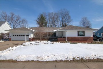 2807 Clark Place, Eau Claire, WI 54701