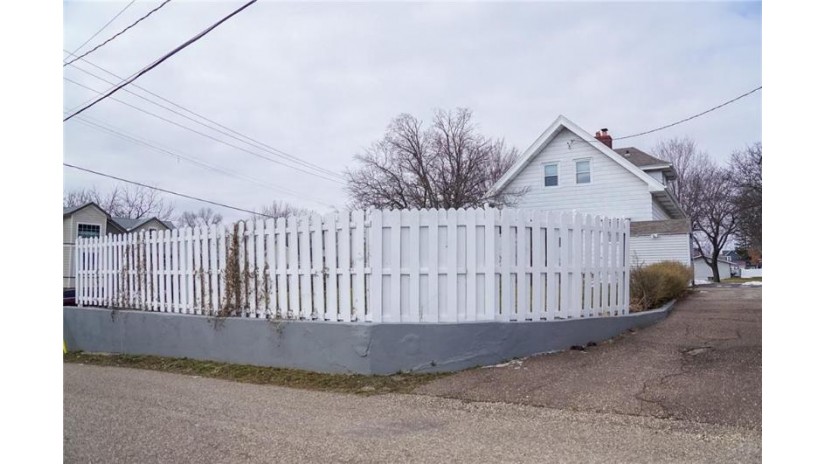 260 South Franklin Street Mondovi, WI 54755 by Exp Realty Llc $238,000