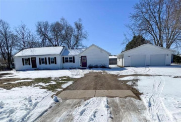 314 West Hawthorn Street, Strum, WI 54770