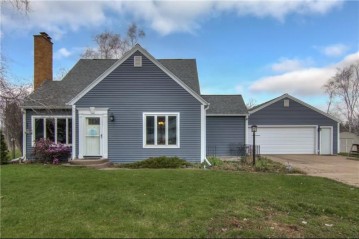 207 East Lawrence Street, Thorp, WI 54771