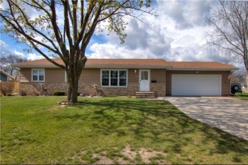 2010 Crestview Drive, Eau Claire, WI 54703