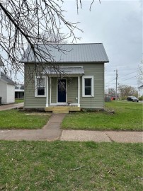 2407 4th Street, Eau Claire, WI 54703