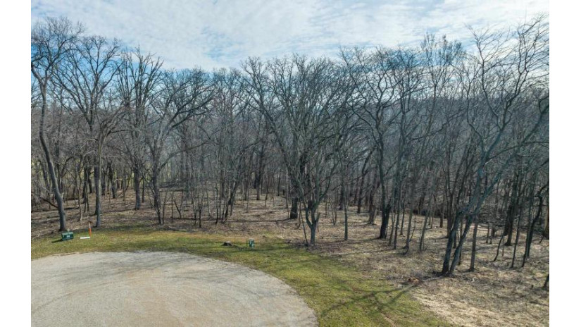 LOT 13 Galena Golf View Estates Phase II Galena, IL 61036 by Coldwell Banker Network Realty $115,000