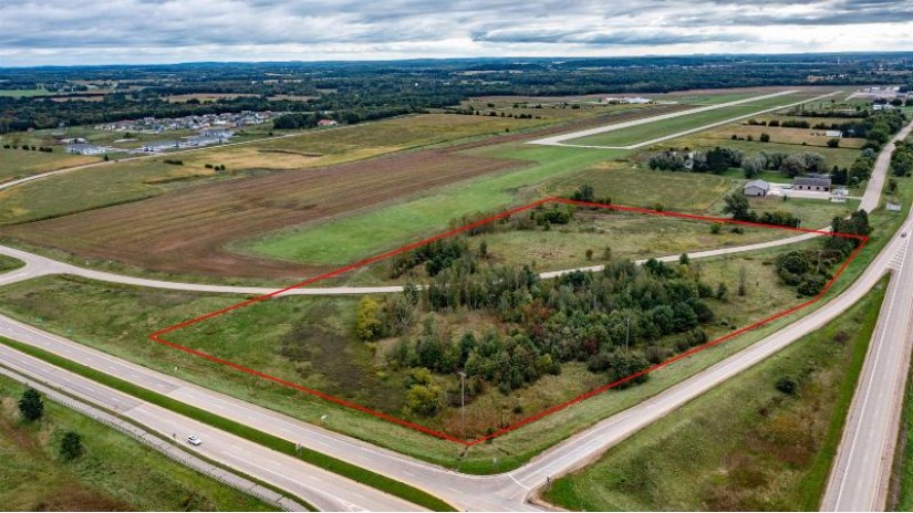 Runway Drive Waupaca, WI 54981 by RE/MAX Lyons Real Estate - OFF-D: 715-258-9565 $550,000