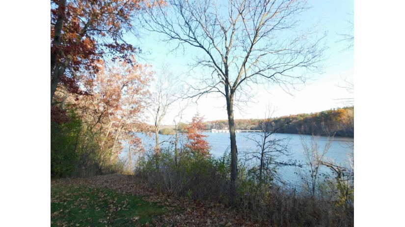 3223 Lost Dauphin Road Lot 1 Lawrence, WI 54115 by Mark D Olejniczak Realty, Inc. - Office: 920-432-1007 $699,900