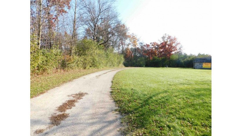 3223 Lost Dauphin Road Lot 1 Lawrence, WI 54115 by Mark D Olejniczak Realty, Inc. - Office: 920-432-1007 $699,900