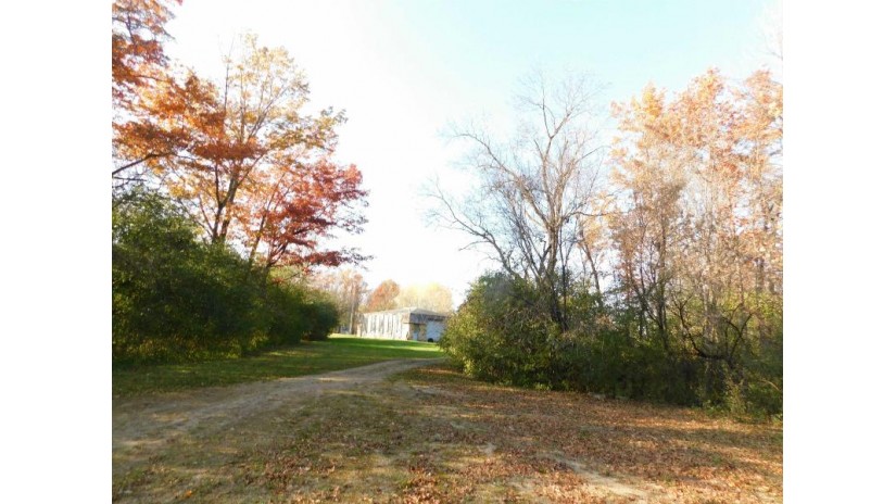 3223 Lost Dauphin Road Lot 1 Lawrence, WI 54115 by Mark D Olejniczak Realty, Inc. - Office: 920-432-1007 $699,900