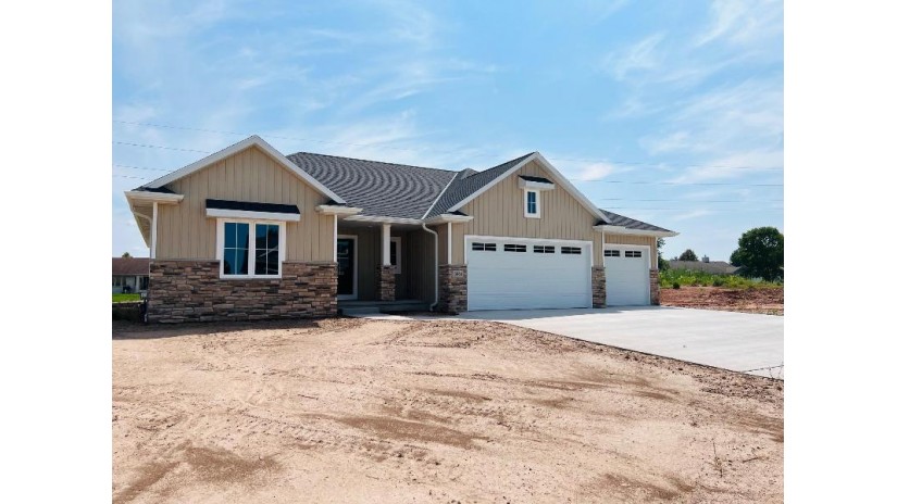 3066 Gilbert Drive Green Bay, WI 54311 by Resource One Realty, Llc - OFF-D: 920-255-6580 $559,900