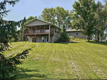 E928 S River Road, Harrison, WI 54945