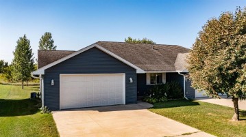 495 Red Tail Drive, Amherst, WI 54406