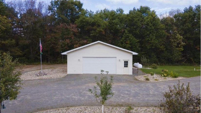 5630 Prairie Drive Hull, WI 54482 by First Weber, Inc. $749,000