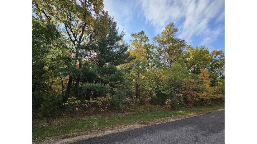 Marlwood Drive Lot 20 Deerfield, WI 54982 by First Weber, Inc. $29,900