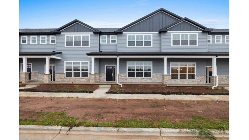 2891 Howard Commons Howard, WI 54313 by Resource One Realty, Llc - OFF-D: 920-255-6580 $359,900