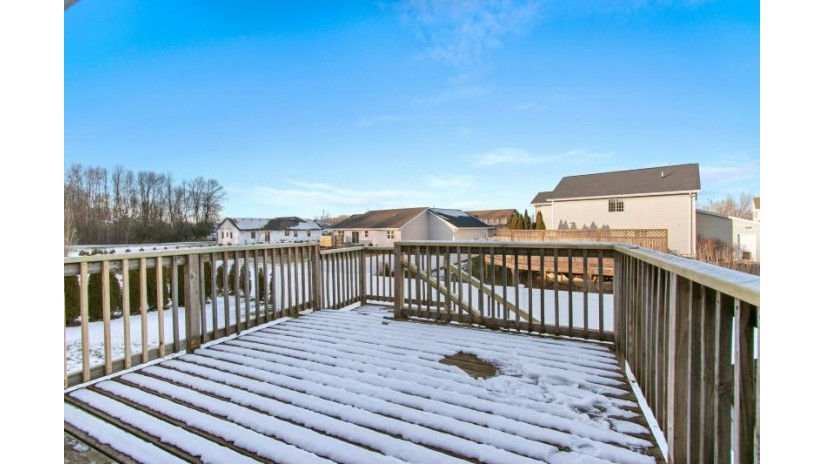 1027 Maple Vista Court Seymour, WI 54165 by Exit Elite Realty - OFF-D: 920-540-3505 $449,500