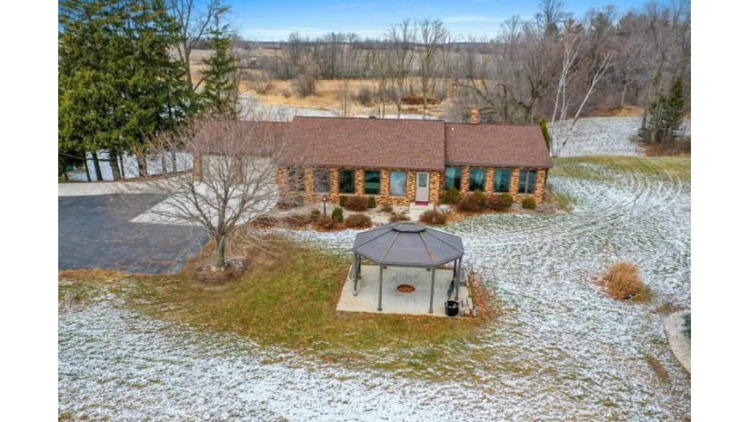3237 Mill Road Morrison, WI 54126 by Town & Country Real Estate $599,900