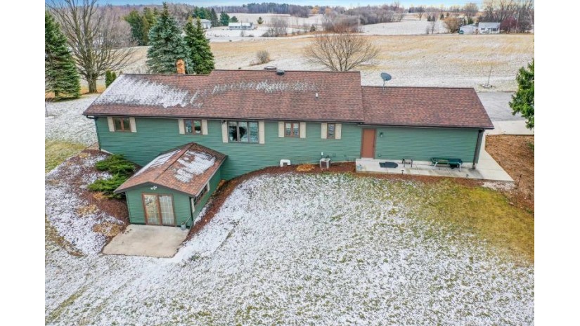 3237 Mill Road Morrison, WI 54126 by Town & Country Real Estate $599,900