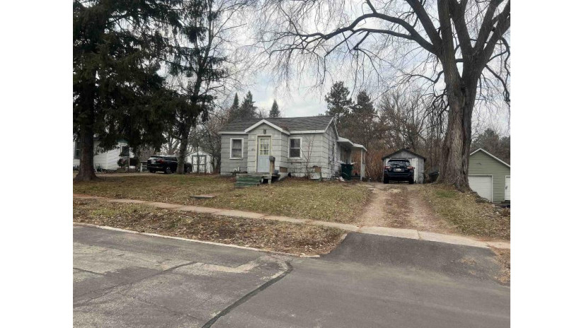 340 North Street Waupaca, WI 54981 by Take Action Realty Group, Llc $69,900