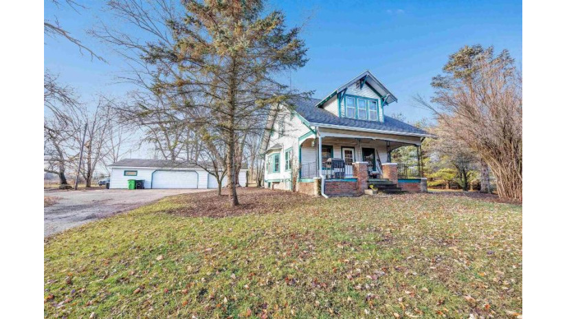 N4281 County Rd K Waupaca, WI 54983 by Keller Williams Fox Cities $314,900