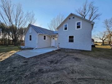 N6611 State Rd 22, Shields, WI 53949