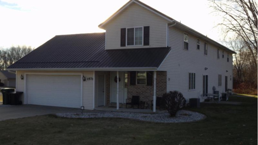 1569 Alamosa Trail Howard, WI 54313 by Boss Realty, LLC $595,000