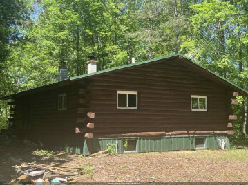 3855 Norway Woods Lane, Abrams, WI 54101-9999