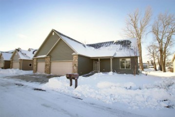 W5394 Martin Lane, Fond Du Lac, WI 54935-2739