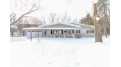 816 Evans Street Waupaca, WI 54981 by Beiser Realty, LLC - Office: 715-256-8102 $375,000