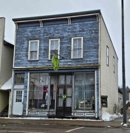 182 S Main Street, Amherst, WI 54406