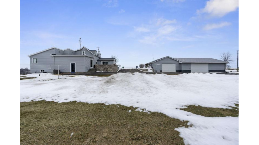 W3908 Laurel Lane Taycheedah, WI 54937 by Acre Realty, Ltd. - PREF: 920-539-0464 $384,900