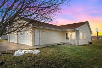 573 N Wisconsin Street, Berlin, WI 54923