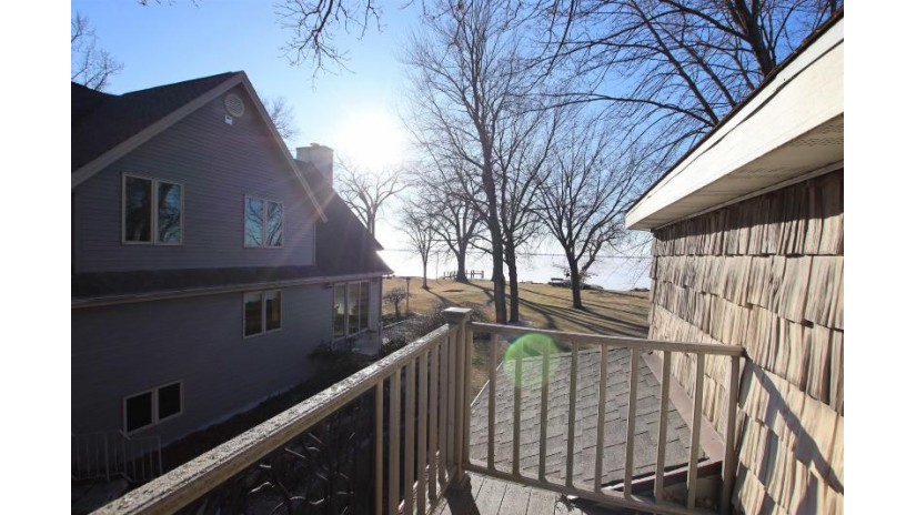 N7762 Sandy Beach Road Taycheedah, WI 54935 by Adashun Jones, Inc. - OFF-D: 920-923-4433 $849,900