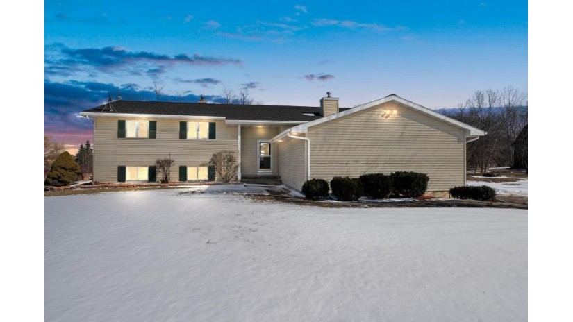 1771 S County Rd T Eaton, WI 54311 by Resource One Realty, Llc - OFF-D: 920-370-0162 $449,900