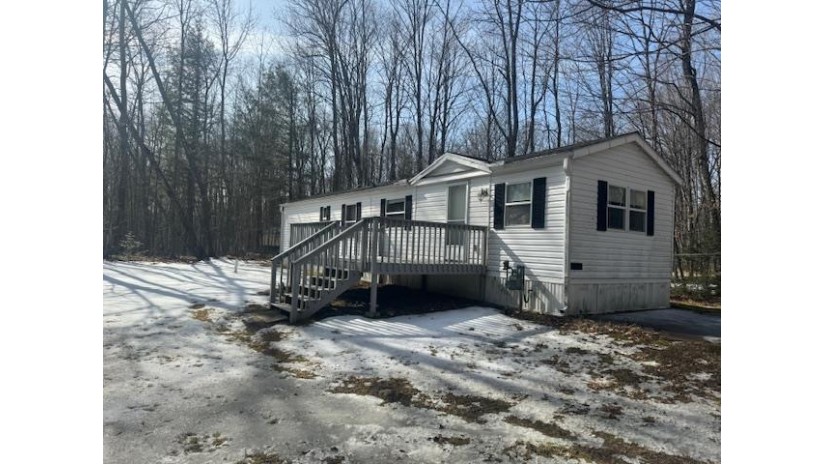 17197 Nicolet Road Townsend, WI 54175 by Signature Realty, Inc. $129,900