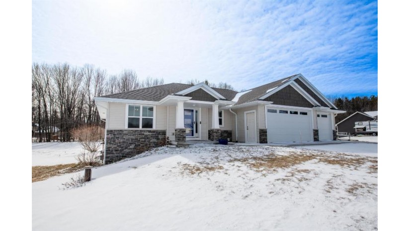 6677 Elizabeth Lane Little Suamico, WI 54171 by Weichert Realtors - Place Perfect $505,000