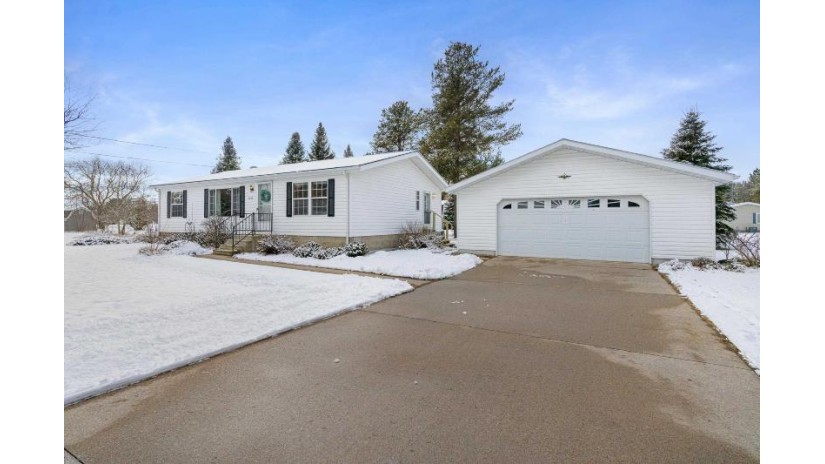 1413 Fj Street Crivitz, WI 54114 by Realty One Group Haven - PREF: 715-574-6326 $199,900
