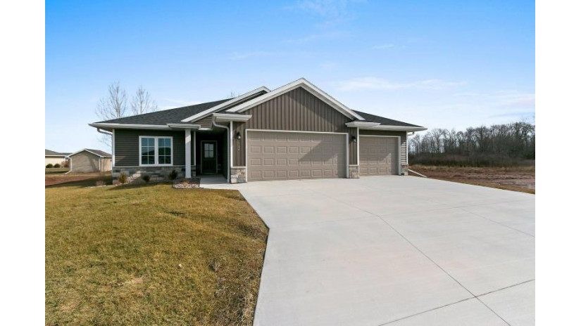 714 Tambour Court Lawrence, WI 54115 by Meacham Realty, Inc. $399,900