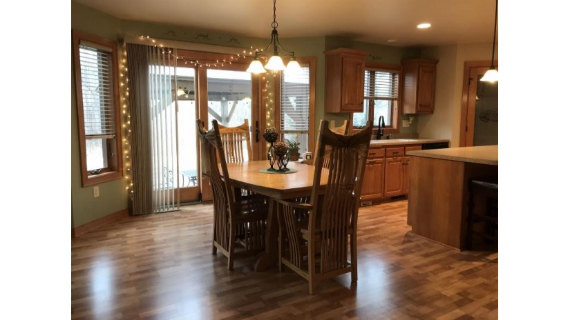 2705 Fescue Court Suamico, WI 54313 by Resource One Realty, Llc - CELL: 920-676-6253 $629,900