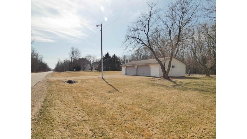 755 Mourning Dove Road Little Suamico, WI 54141 by Gojimmer Real Estate - gojimmer@yahoo.com $499,999