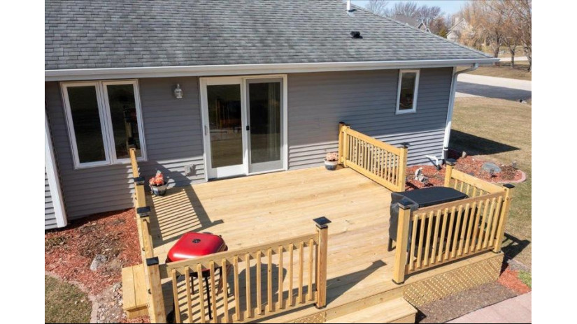 4630 Stonefield Drive Black Wolf, WI 54902 by Expert Real Estate Partners, Llc - CELL: 920-203-9192 $459,900