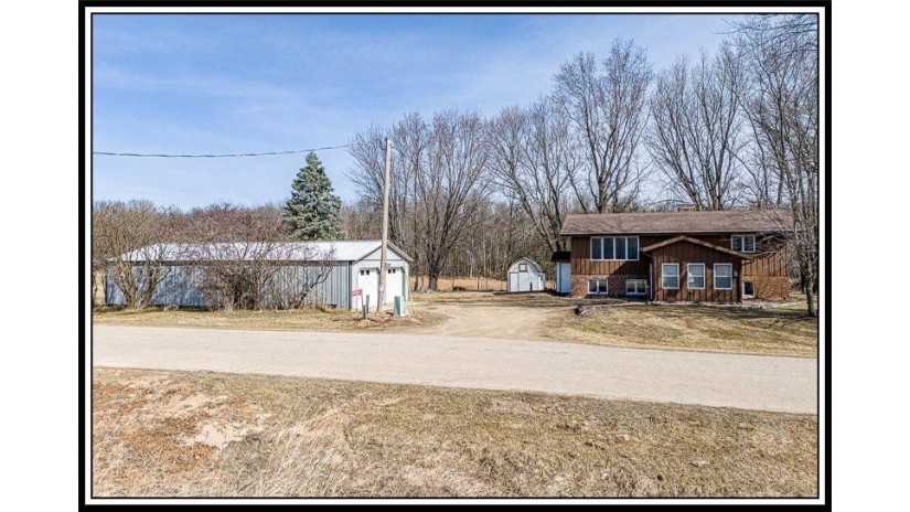 N7906 Hickory Road Deer Creek, WI 54922 by Century 21 Ace Realty - Office: 920-739-2121 $239,900