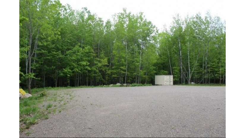 10240 Kendall Lane Crandon, WI 54520 by Century 21 Northwoods Team - c21nwds@yahoo.com $95,000