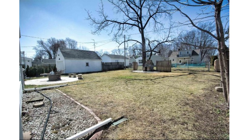 1929 N Division Street Appleton, WI 54911 by Score Realty Group, Llc $274,900